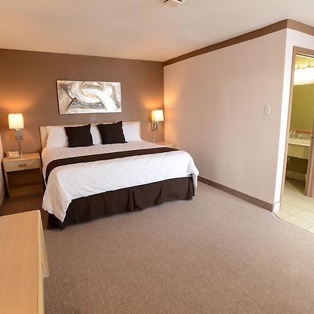 Burlington Inn Bagian luar foto