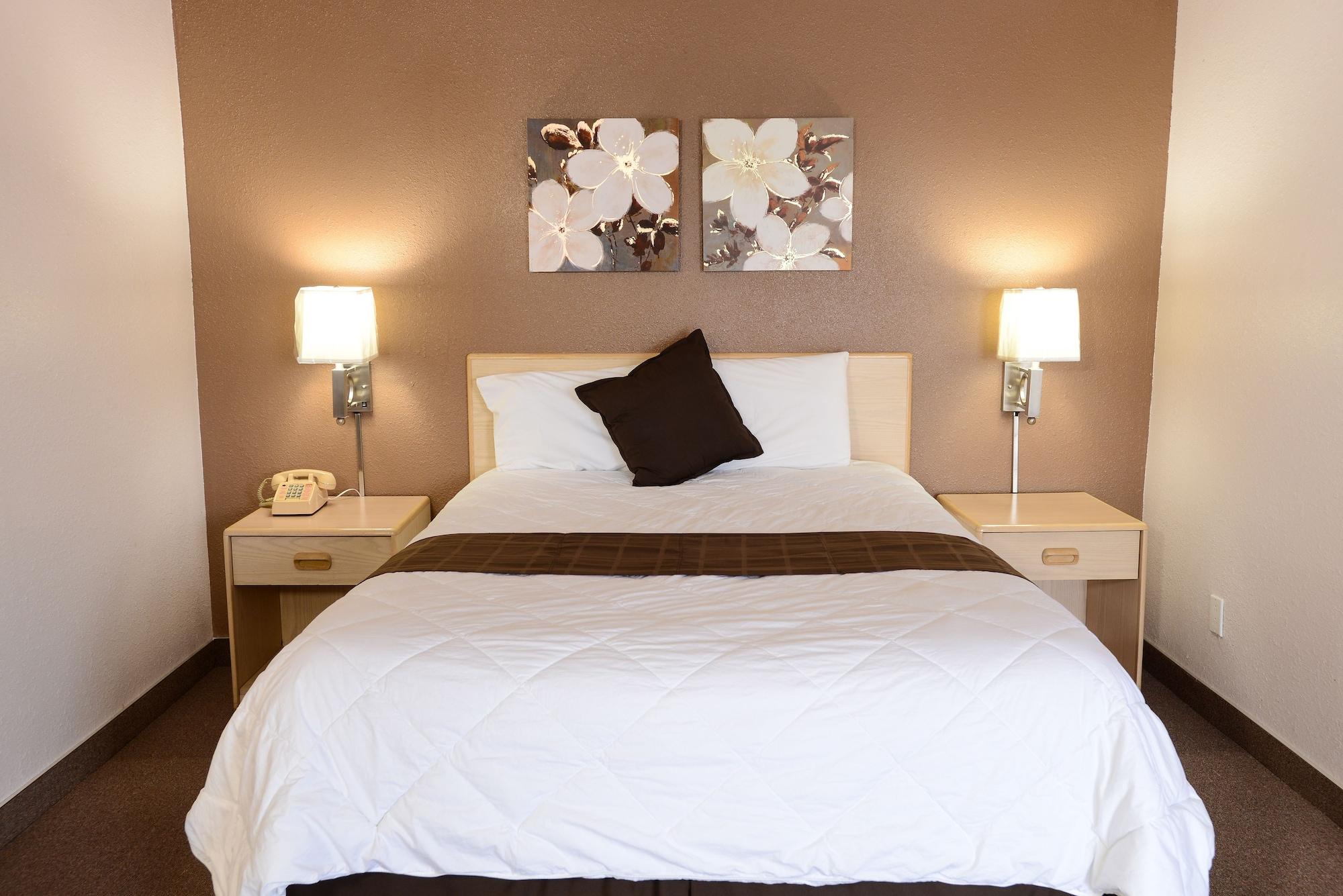 Burlington Inn Bagian luar foto