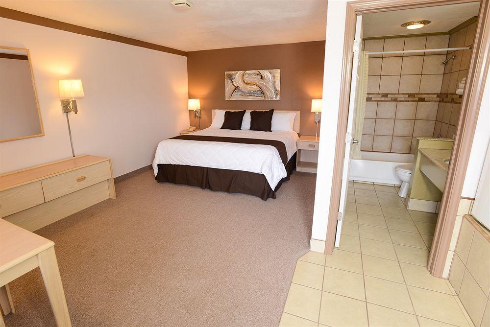 Burlington Inn Bagian luar foto